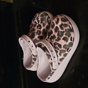 Crocs Classic Animal Cutie Girls' Clogs J5